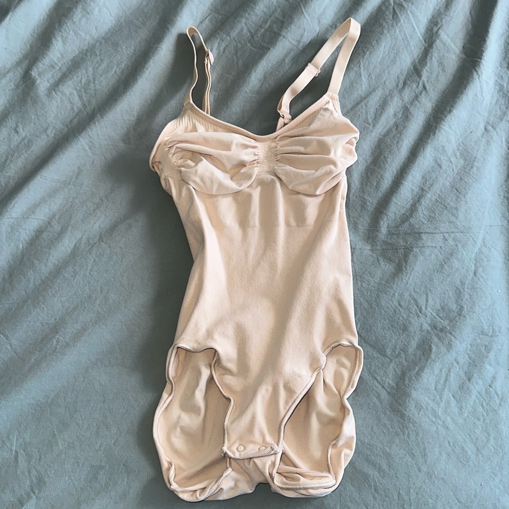 Skims Bodysuit S/M